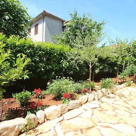 Dasa Apartment